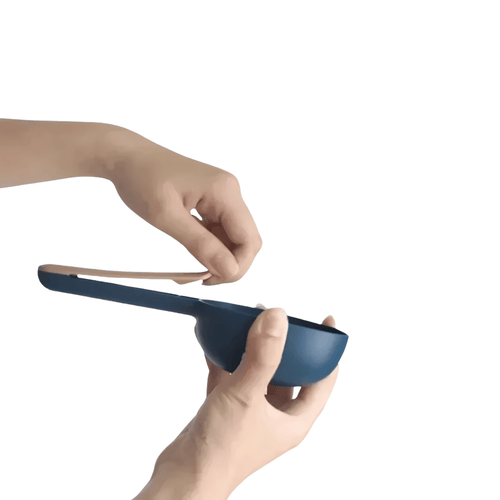 Fellfunk ClipScoop – Messlöffel mit Frische - Klammer für Hunde - & Katzenfutter in praktischer 2 - in - 1 - Funktion - fellfunk.de