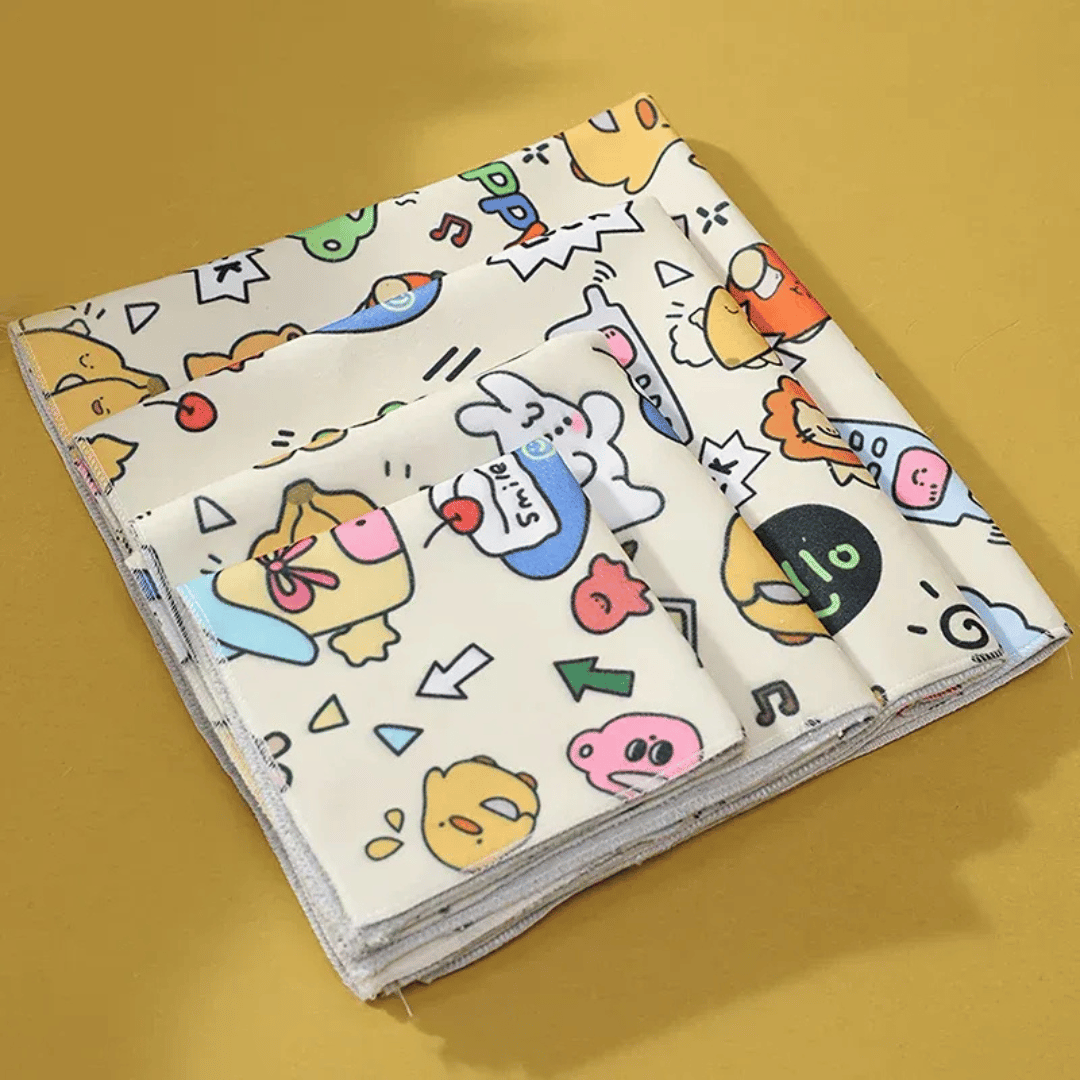 Fixier - Tuch – Selbsthaftendes Katzen - Pflegetuch, schützt vor Kratzern & erleichtert Fellpflege, Krallen schneiden & Tierarztbesuche - fellfunk.de