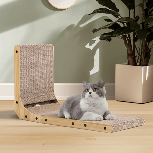 Fellfunk WallClaw: Großes L - Kratzbrett für Indoor - Katzen, mit Spielball, langlebig & platzsparend - fellfunk.de