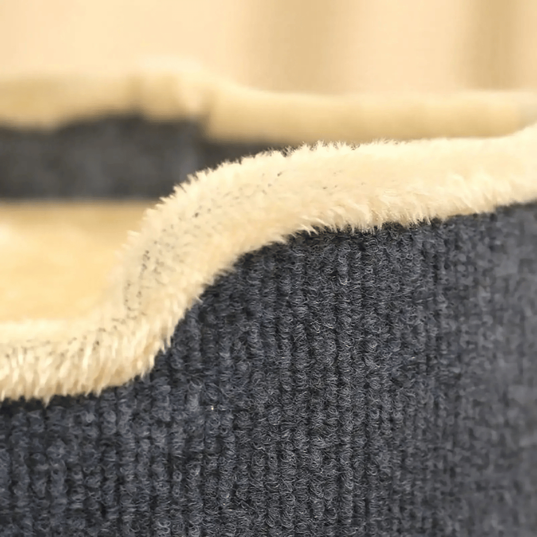 Katzenhöhle mit 2 Ebenen – Indoor Katzenhaus mit Spielzeug & Liegefläche - fellfunk.de