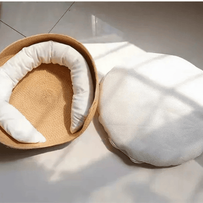 Rattan Haustierbett – Geflochtenes Katzen - & Hundekörbchen aus Stroh, atmungsaktiv & stylisch - fellfunk.de